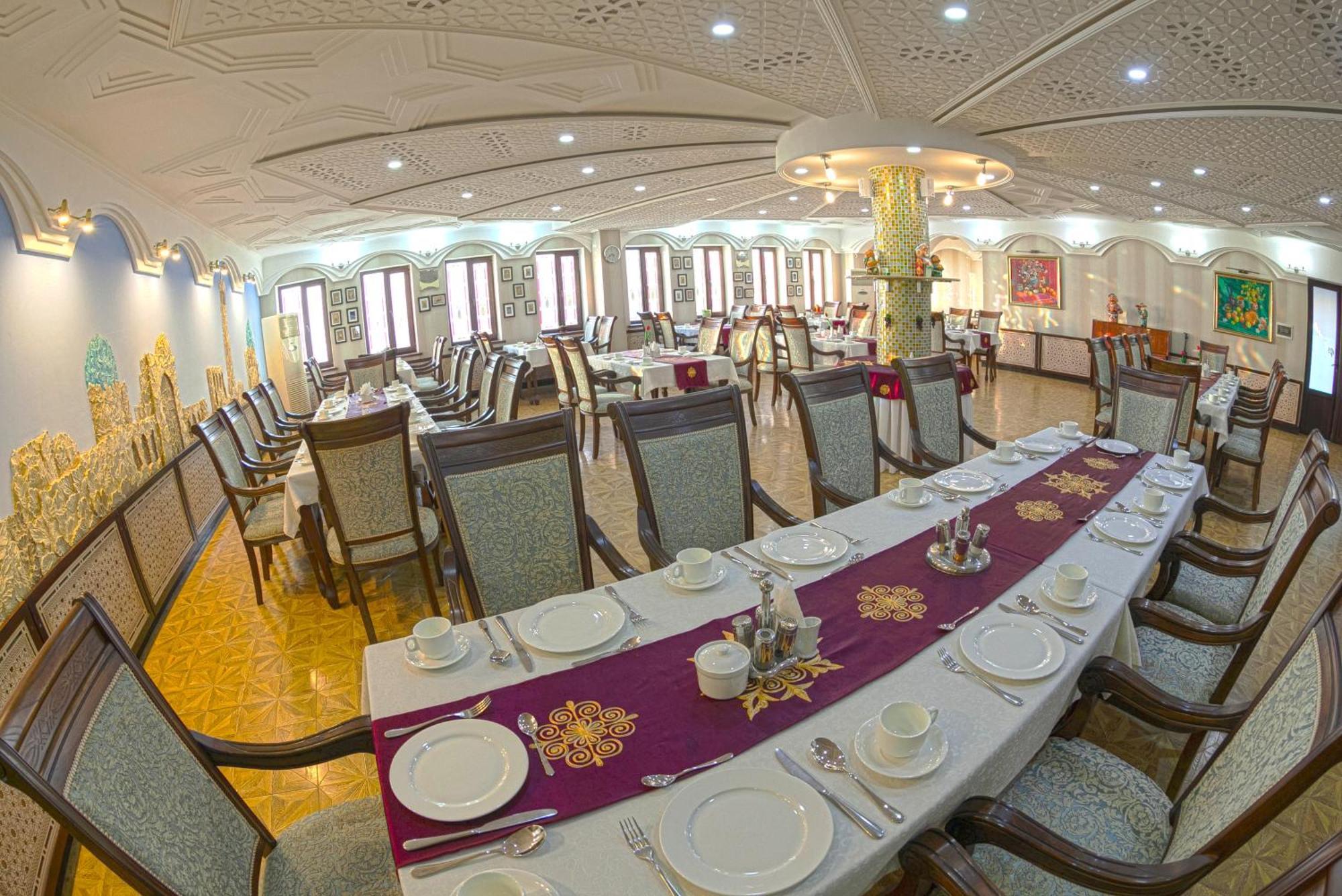 Hotel Zargaron Plaza Buchara Zewnętrze zdjęcie