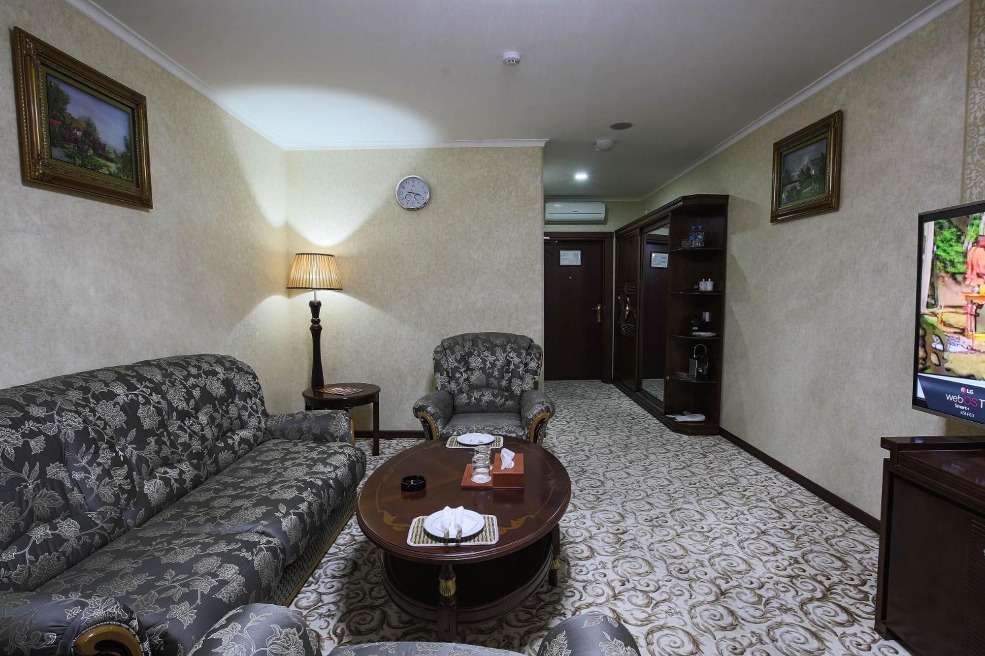 Hotel Zargaron Plaza Buchara Zewnętrze zdjęcie